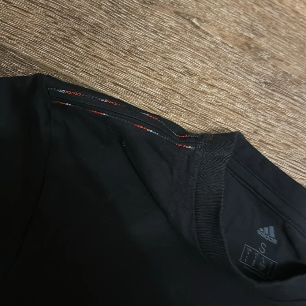 Adidas tee small‎